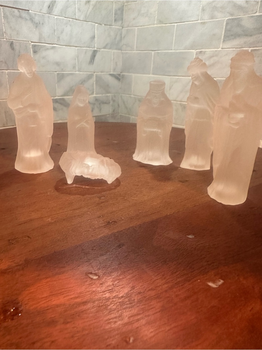 Frosted Pink Glass Nativity Figurine Set - Soft Rose Holiday Décor